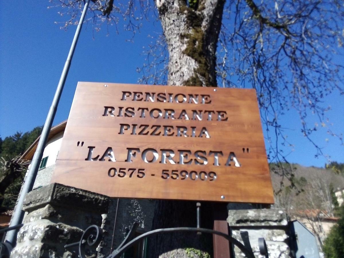 La Foresta Albergo Ristorante Pizzeria Badia Prataglia Exterior photo